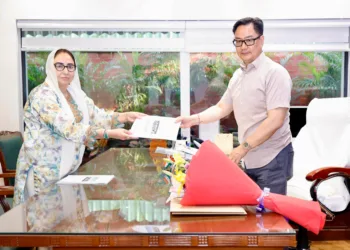 Andrabi, Rijiju Discuss Waqf Reforms; Centre Backs J&K’s Transformation Drive