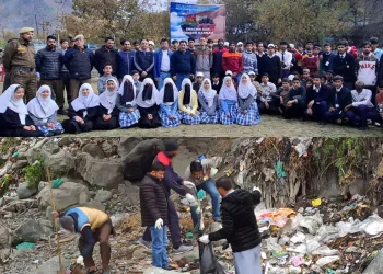 Large-Scale Cleanliness Drive Marks Children’s Day in Tangdhar