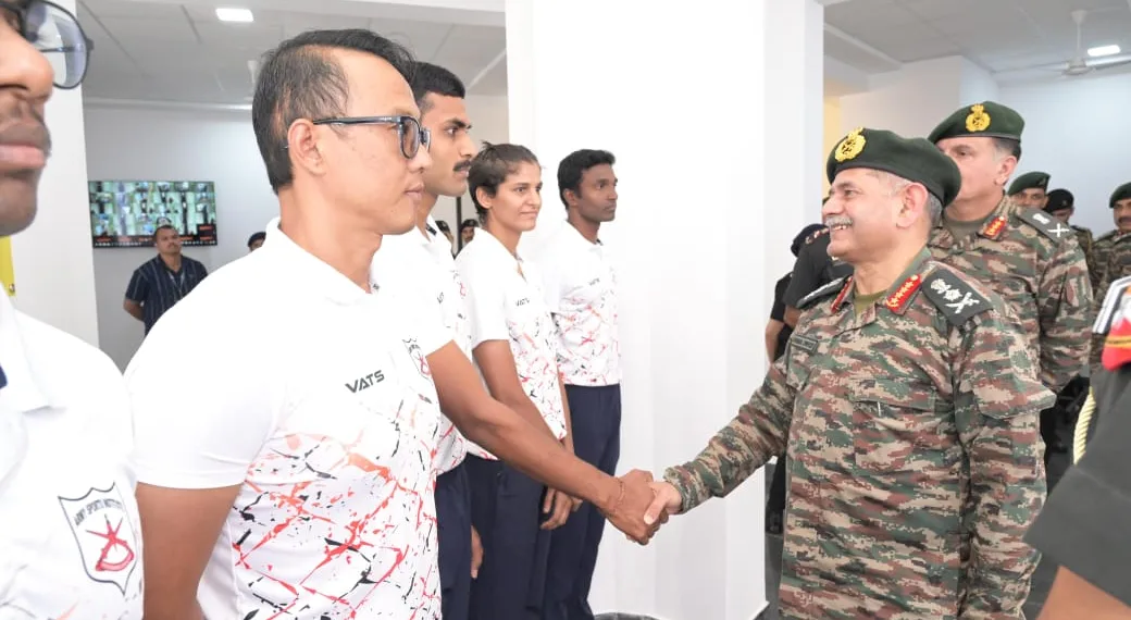 GENERAL UPENDRA DWIVEDI, CHIEF OF THE ARMY STAFF VISITS ARMY SPORTS INSTITUTE, PUNE