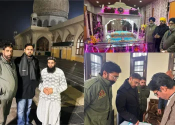 Satish Sharma pays surprise visit to RTO Kashmir