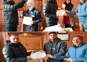 DC Shopian felicitates student athletes for bagging medals at National C’ships