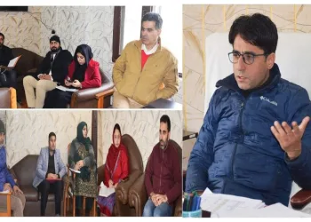 Jt. Director Information Kashmir convenes meeting of Divisional & District Officers