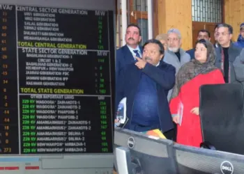 CM directs strict compliance with scheduled curtailment program, ensuring its wide publicity