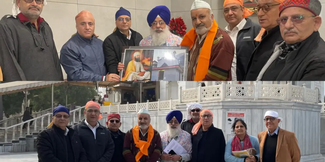Kashmiri Pandits Pay Tribute to Sikh Martyrs at Gurdwara Rakabgunj