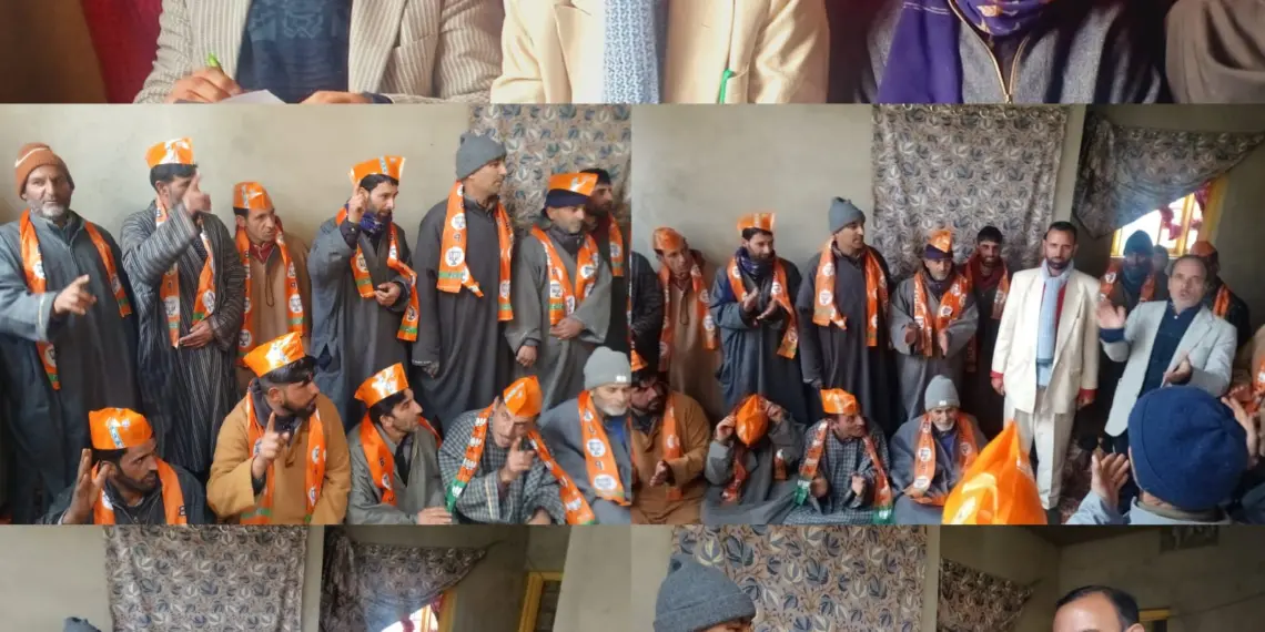 Several NC & AP Workers Joined BJP In Baniyari Sonawari