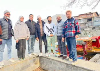 Campaign Against Polythene Reaches Dalgate: Dr. Touseef Ahmed Leads Movement in Collaboration with Bazar Committee and Civil Society