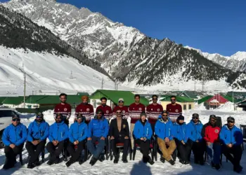 First-Ever Skiing Instruction Course Successfully Concludes at Sonamarg