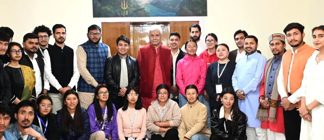 LG interacts with youth delegation from Ladakh under ABVP’s Student Experience in Regional Understanding (SERU) initiative