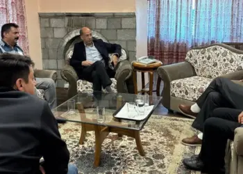 Advisor Nasir Aslam Hears Public Grievances at CM’s Outreach Office in Srinagar