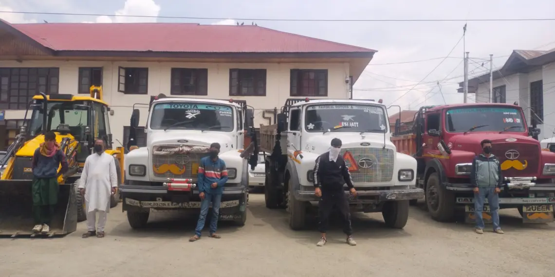 Illegal extraction and transportation of minerals; Police arrests 05 persons in Awantipora