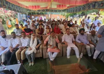 BJP leaders listens to Mann Ki Baat across Jammu Kashmir