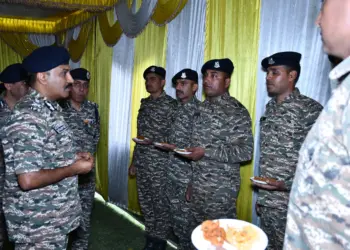 DG CRPF Reviews Valley Ops, Assesses Yatra Security Readiness in Srinagar Visit