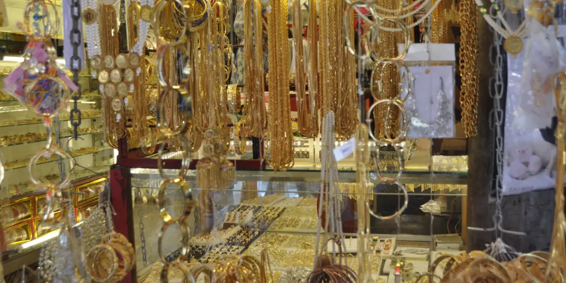 Kashmir Markets Come Alive Ahead of Eid After Pahalgam Attack Lull