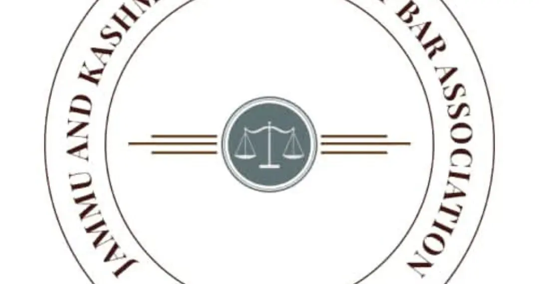 Newly Formed J&K Bar Body Meets LG Sinha, Seeks Better Facilities and Welfare for Lawyers