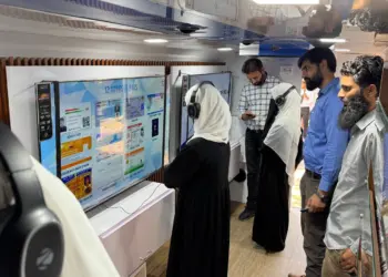 Democracy on Wheels’ Rolls into Ganderbal, Inspires Voter Awareness at Entrepreneurship Mela