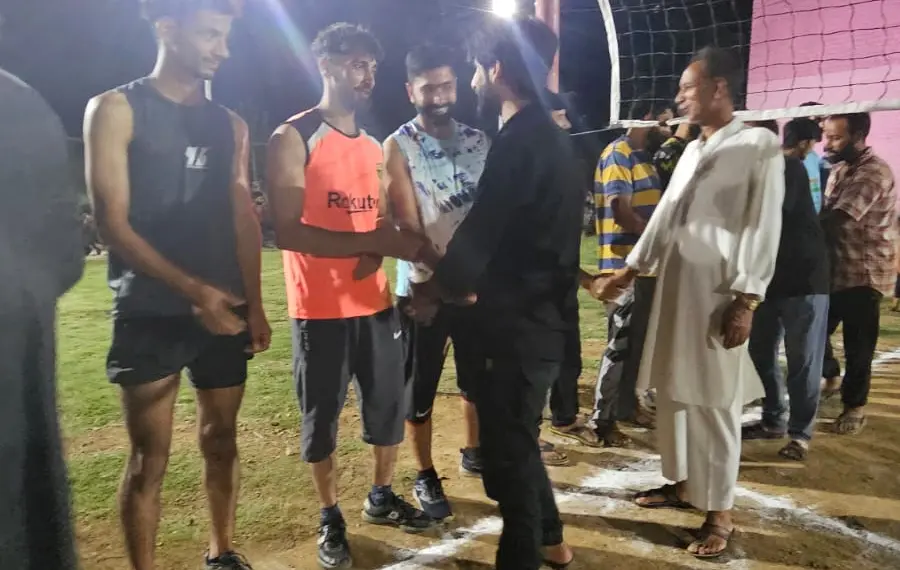 Wajahat Raina inaugurates Night Volleyball Tournament in Bandipora
