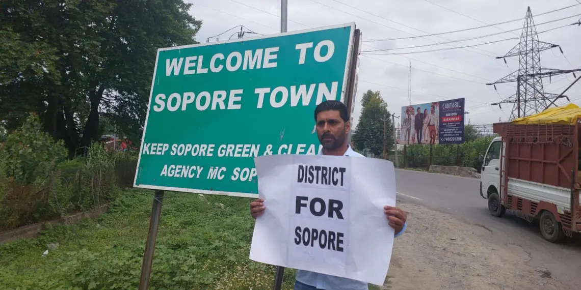 Social Activist Dr. Manzoor to Lead Padayatra Seeking District Status for Sopore