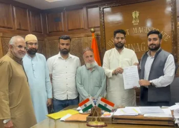 Er. Aijaz Hussain Meets DC Srinagar; Takes Up Key Public Issues for Consideration