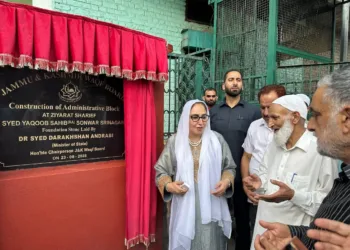 Andrabi Lays Foundation Stone for New Waqf Board Administrative Block