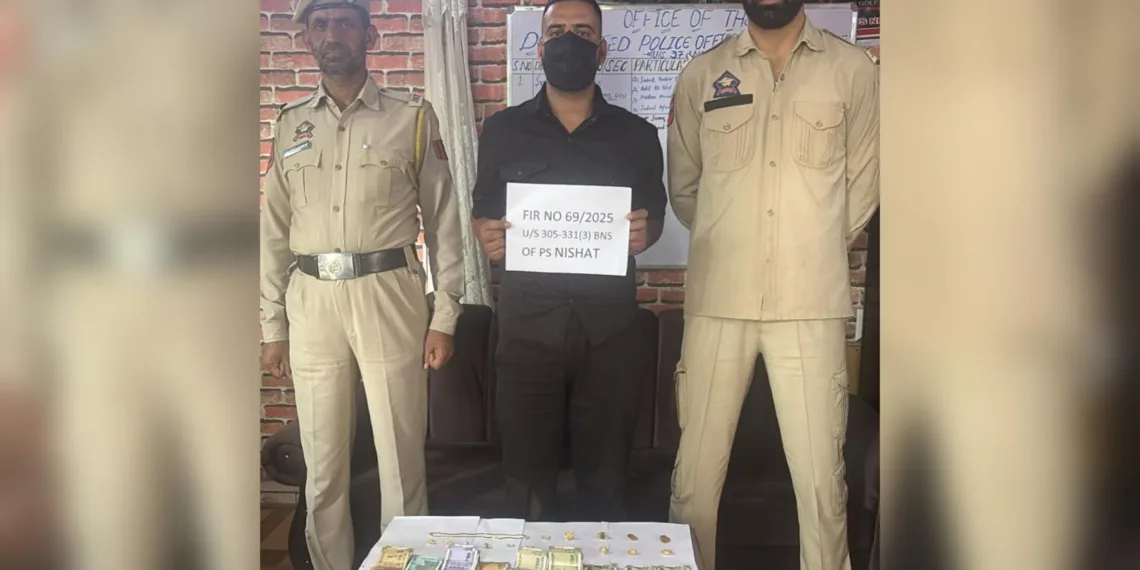 Srinagar Police Crack Nishat Theft Case; Accused Arrested; Cash and Gold Worth Over ₹3 Lakh Recovered