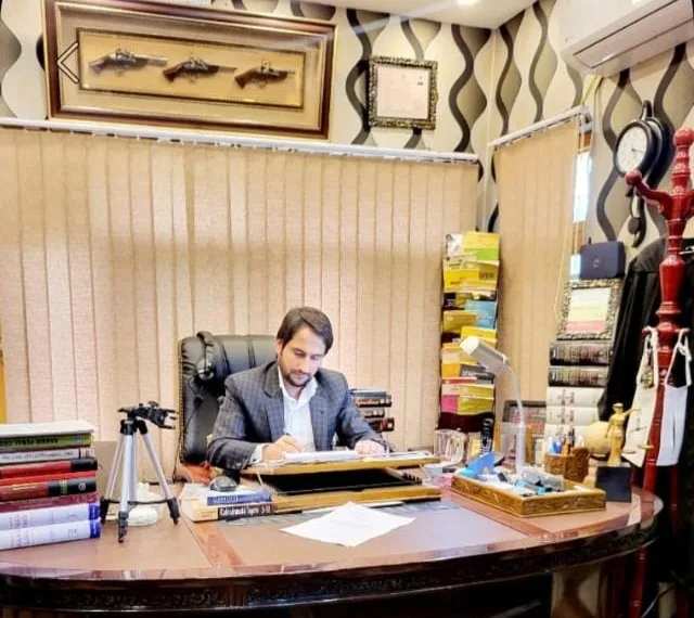 Srinagar Court Jails Man in ₹40 Lakh Cheque Bounce Case, Orders Compensation to Complainant