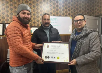 Dr Ibrar Bashir Honoured by Ehsaas Foundation for His Service to Humanity