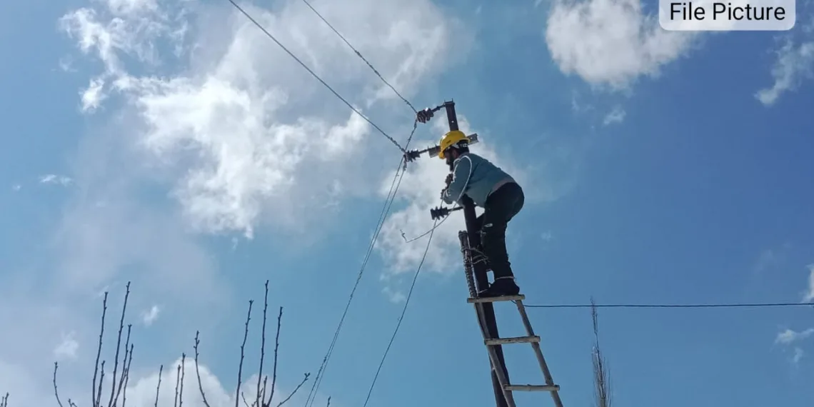 Braving Death for Light: Budgam’s Lineman Battles for Life in ICU