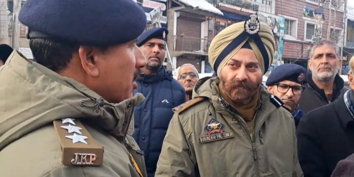 Efforts Intensified to Restore Traffic on Mughal Road at Earliest,Will take Some Time: SSP Traffic Rural Kashmir