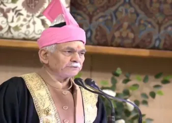 ‘One Purpose, One Priority – Country First’: LG Manoj Sinha to KU Graduates at 21st Convocation