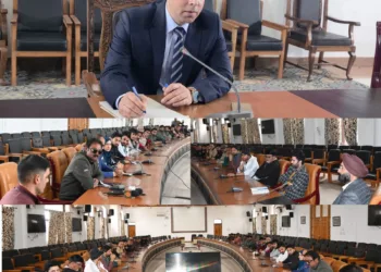DC Anantnag Urges Ethical Journalism for Development, Says Media Key to Public Welfare