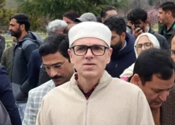 “J&K Must Become Self-Reliant in Tulip Bulb Production”: CM Omar Abdullah