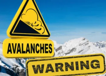 Avalanche Warning Issued for North Kashmir; Medium Risk Likely Above 2,600 Metres