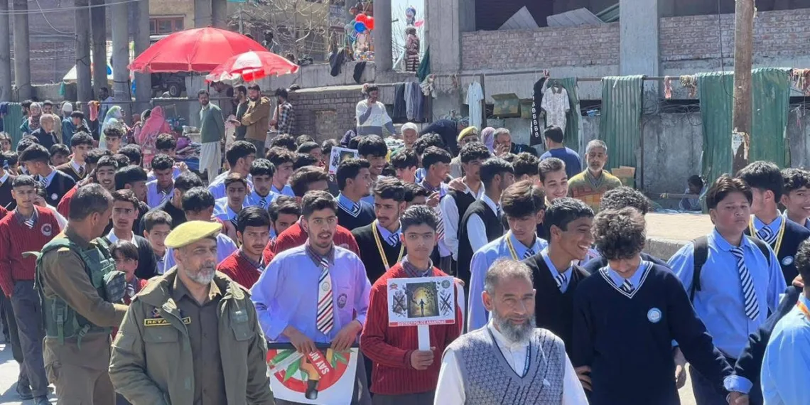 Drug Awareness Rally Held in Anantnag, Police Lead Anti-Drug Campaign