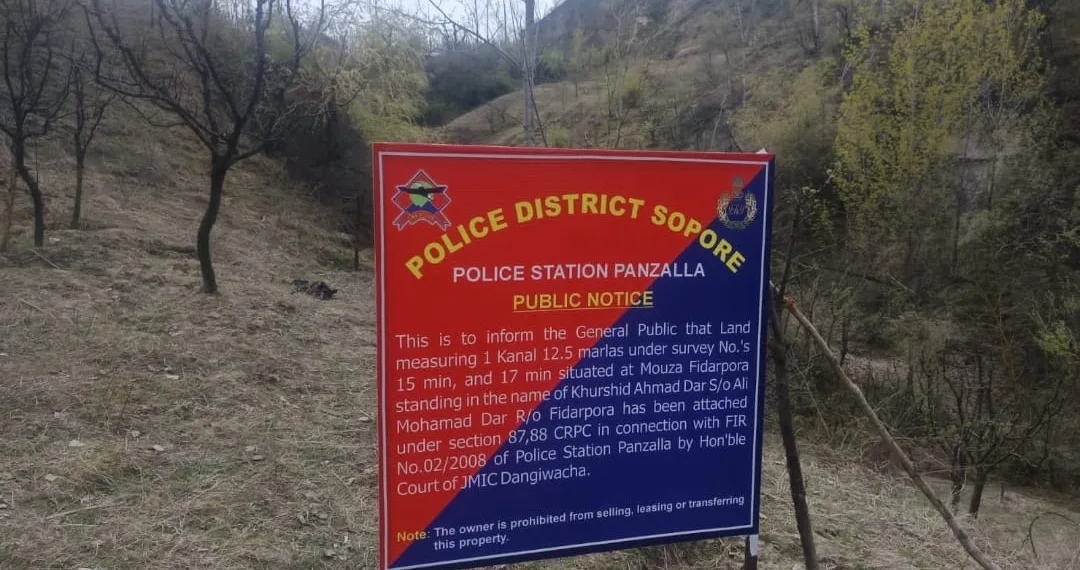 Sopore Police Attach Property of Proclaimed Offender in E&IMCO Case