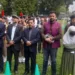 گورنمنٹ ہائیر سیکنڈری اسکول پٹن میں ناظم تعلیم کشمیر نصیر احمد وانی کی نشہ مکت ابھیان اور شجر کاری مہم میں شرکت
