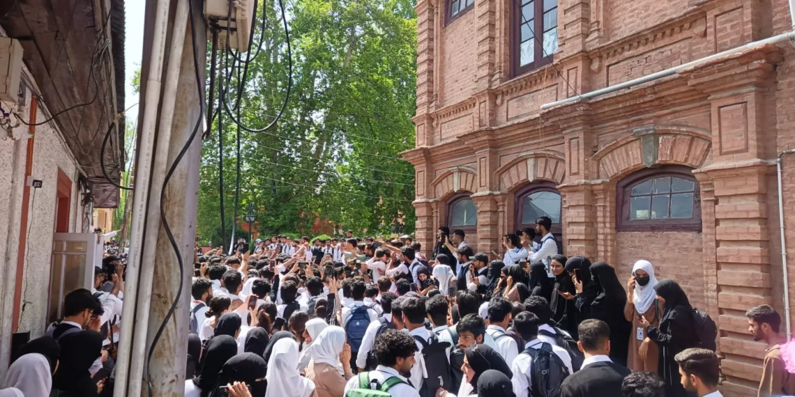 Media Studies HoD Relieved After Harassment Allegations Spark Student Protest at Amar Singh College Srinagar