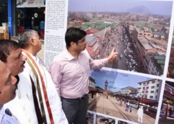 Parliamentary Panel Reviews Smart City Works, Urban Development Projects in Srinagar