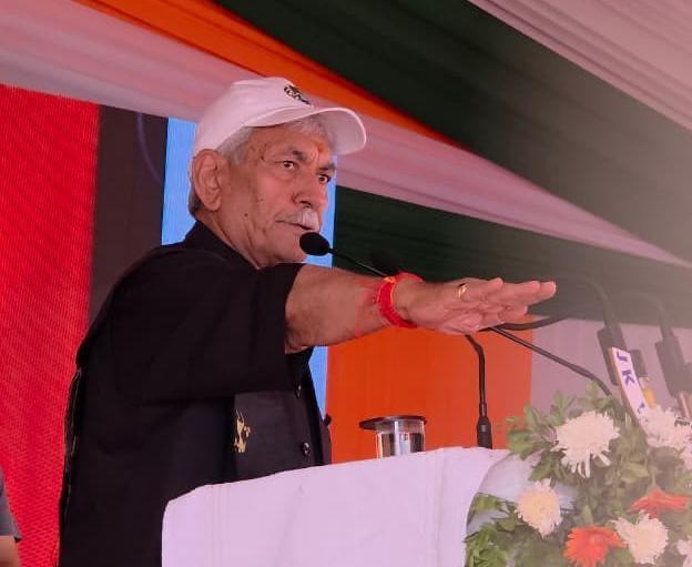 “No Mercy for Narco-Terrorists”: LG Manoj Sinha Takes Drug-Free J&K Campaign to Kishtwar