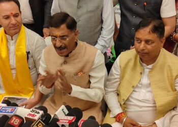 Amid Uncertified, PoJK Residents Looking Towards India’s Growth and Development, Says MoS Defence Seth