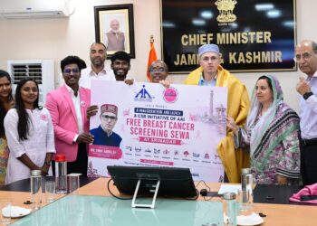 CM Omar Abdullah Flags Off Free Breast Cancer Screening Initiative in Kashmir