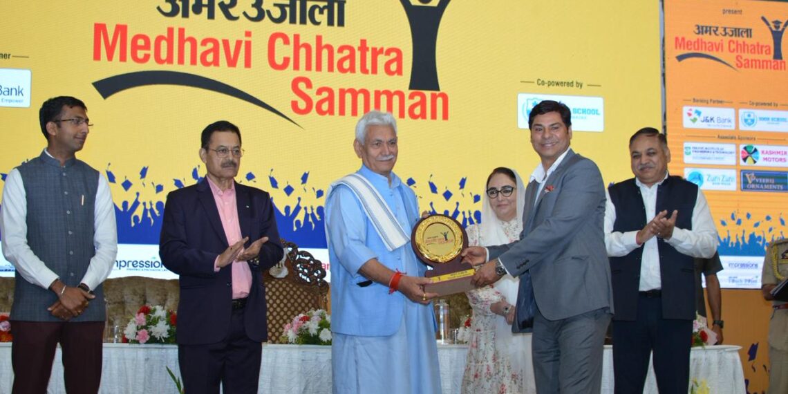 Visionary Leadership Honored: LG Manoj Sinha Felicitates Showkat Hussain Khan