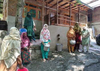 Natural Springs in Karnah on the Verge of Disappearing as Water Crisis Deepens