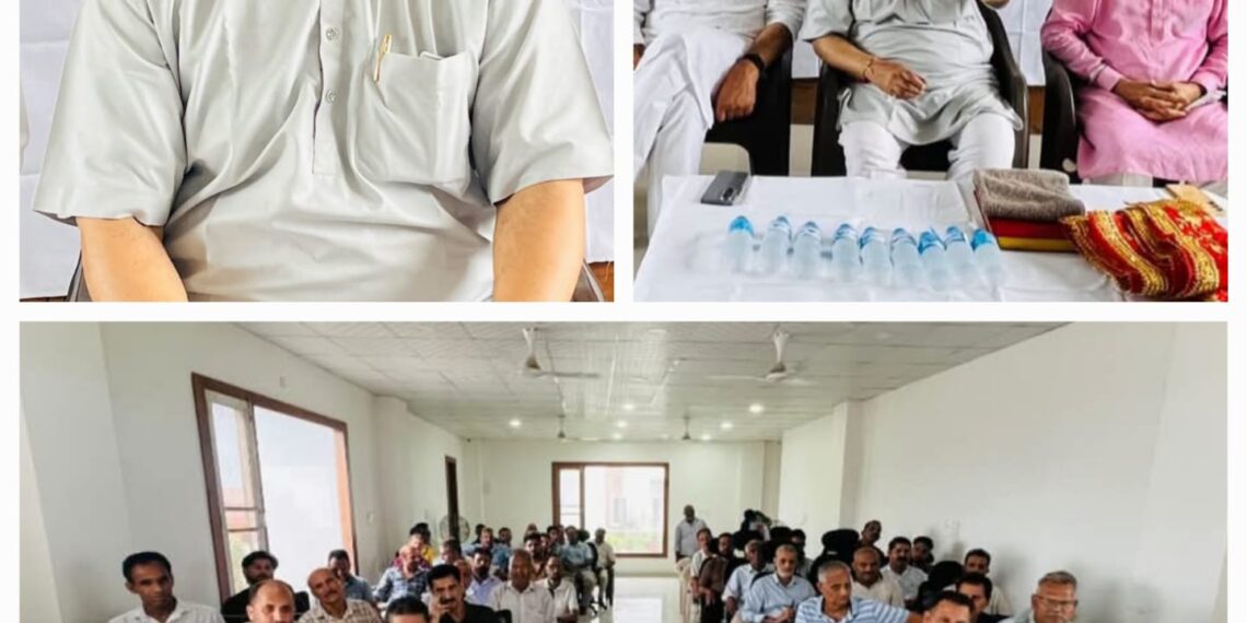Reach Every Household’: Ashok Koul Rallies BJP Cadre at Tof Sherkhania Meeting