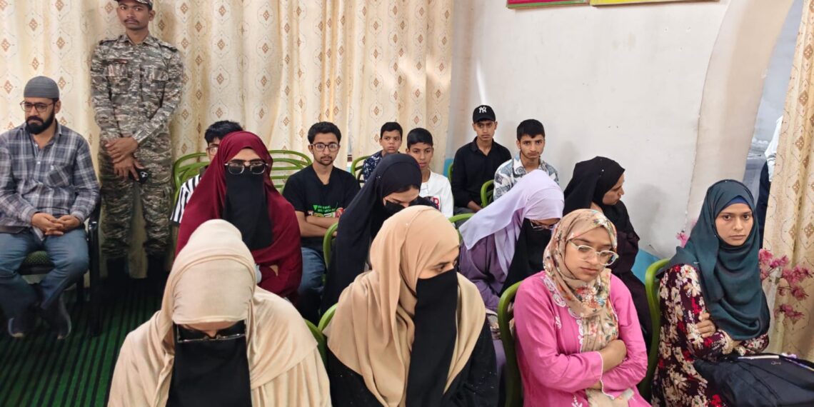 CRPF Empowers Kashmiri Youth With Free Computer Training Under Civic Action Programme