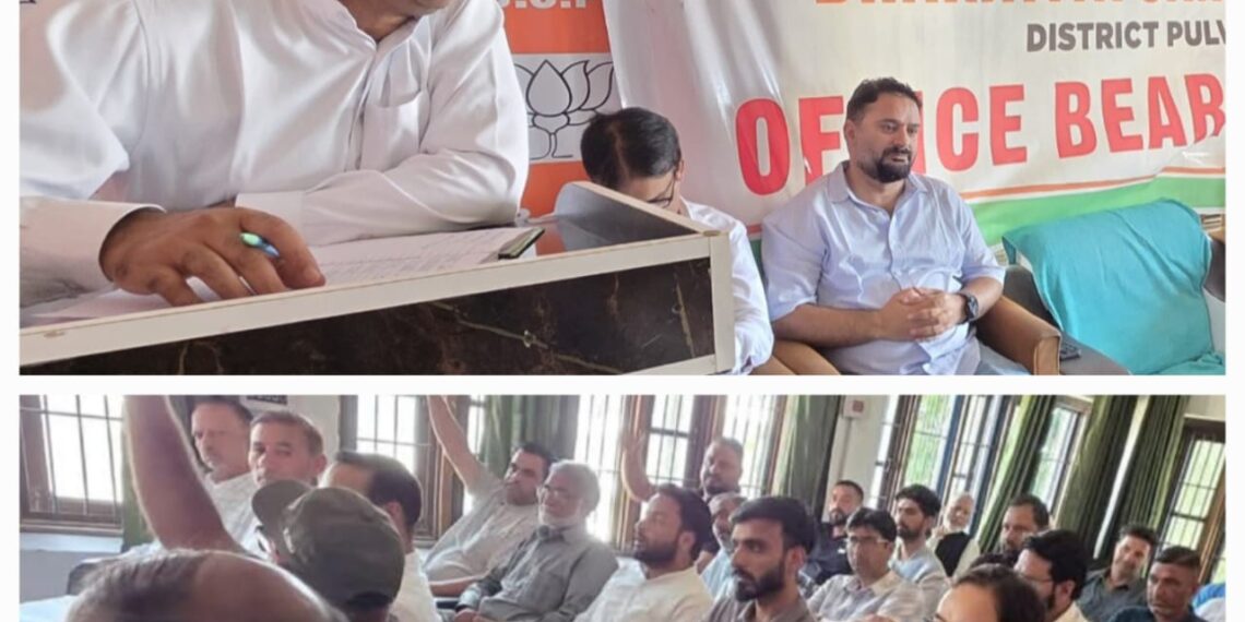 BJP Holds District Body Review Meeting with Genral Secretary Mohmmad Anwar Khan in Pulwama