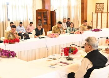 LG Sinha Orders Intensified Counter-Terror Ops, Area Domination Across J&K