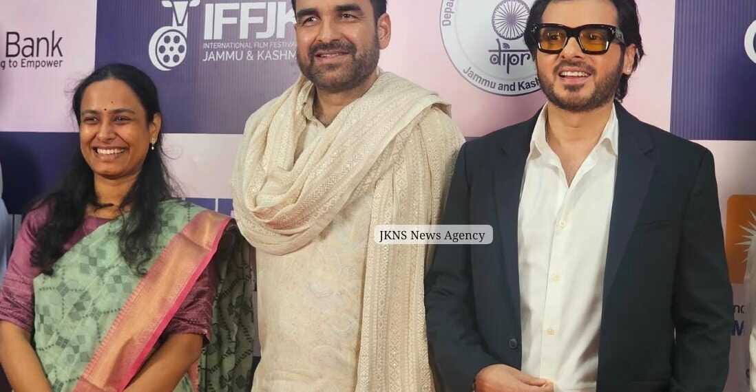 “Kashmir Has Stories Beyond Its Landscapes”: Pankaj Tripathi, Divyenndu See Big Scope for Cinema