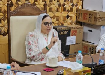 Dr Andrabi Distributes Computer Systems Among Shrine Administrations