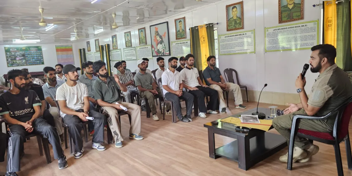 Kashmir Markaz e Adab wa Saqafat organized a day long literary event in Pulwama A tribute was paid to Faqeer Ash Ded on her death anniversary