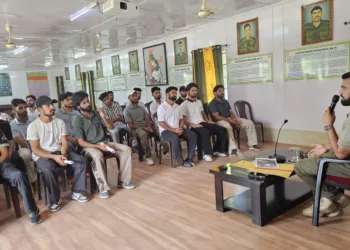 Kashmir Markaz e Adab wa Saqafat organized a day long literary event in Pulwama A tribute was paid to Faqeer Ash Ded on her death anniversary